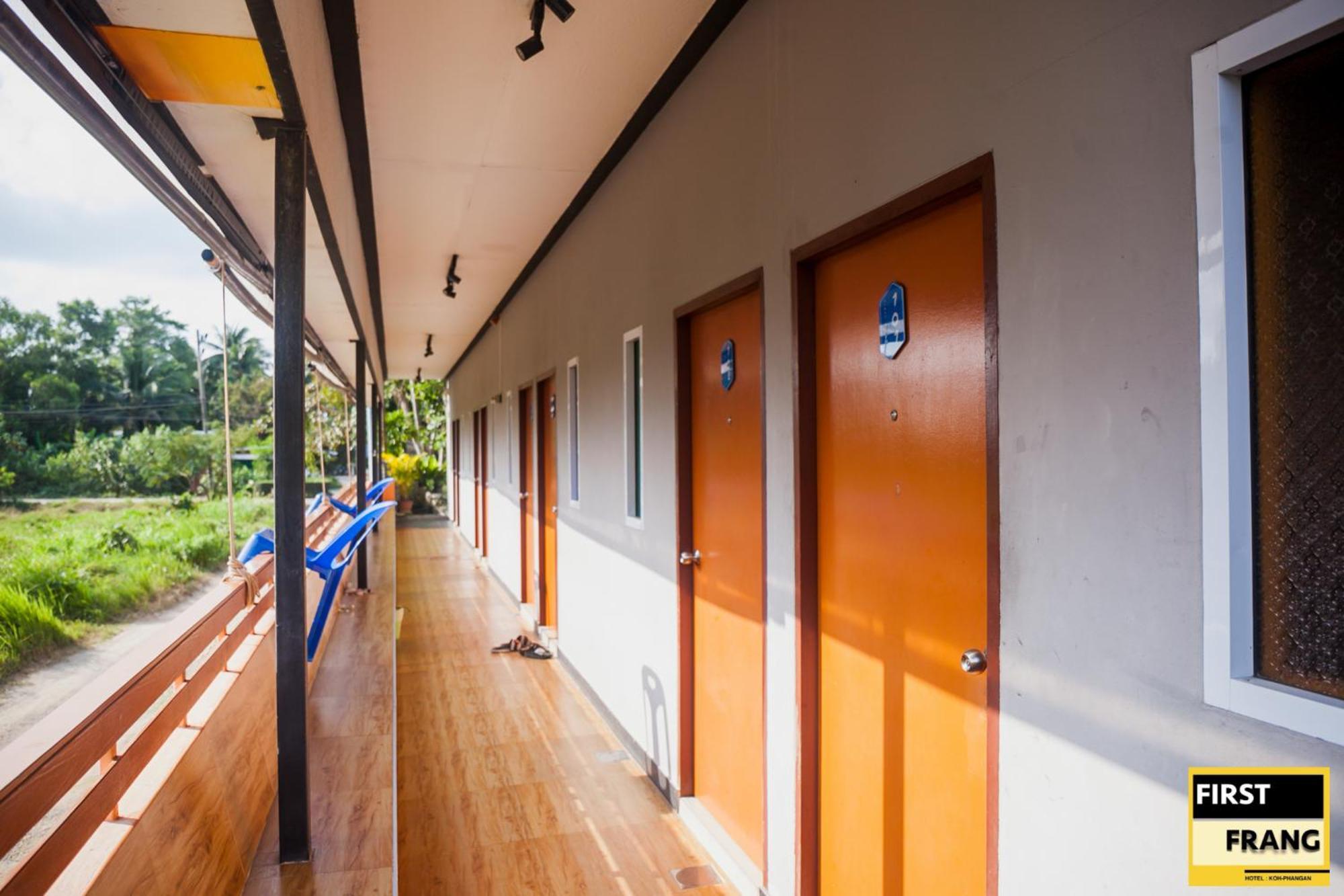 First And Frang Hotel - Koh Phangan Thongsala Exterior photo